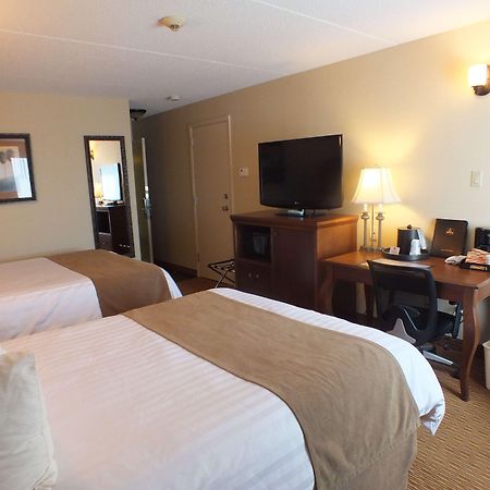 Best Western Plus Dryden Hotel And Conference Centre Экстерьер фото