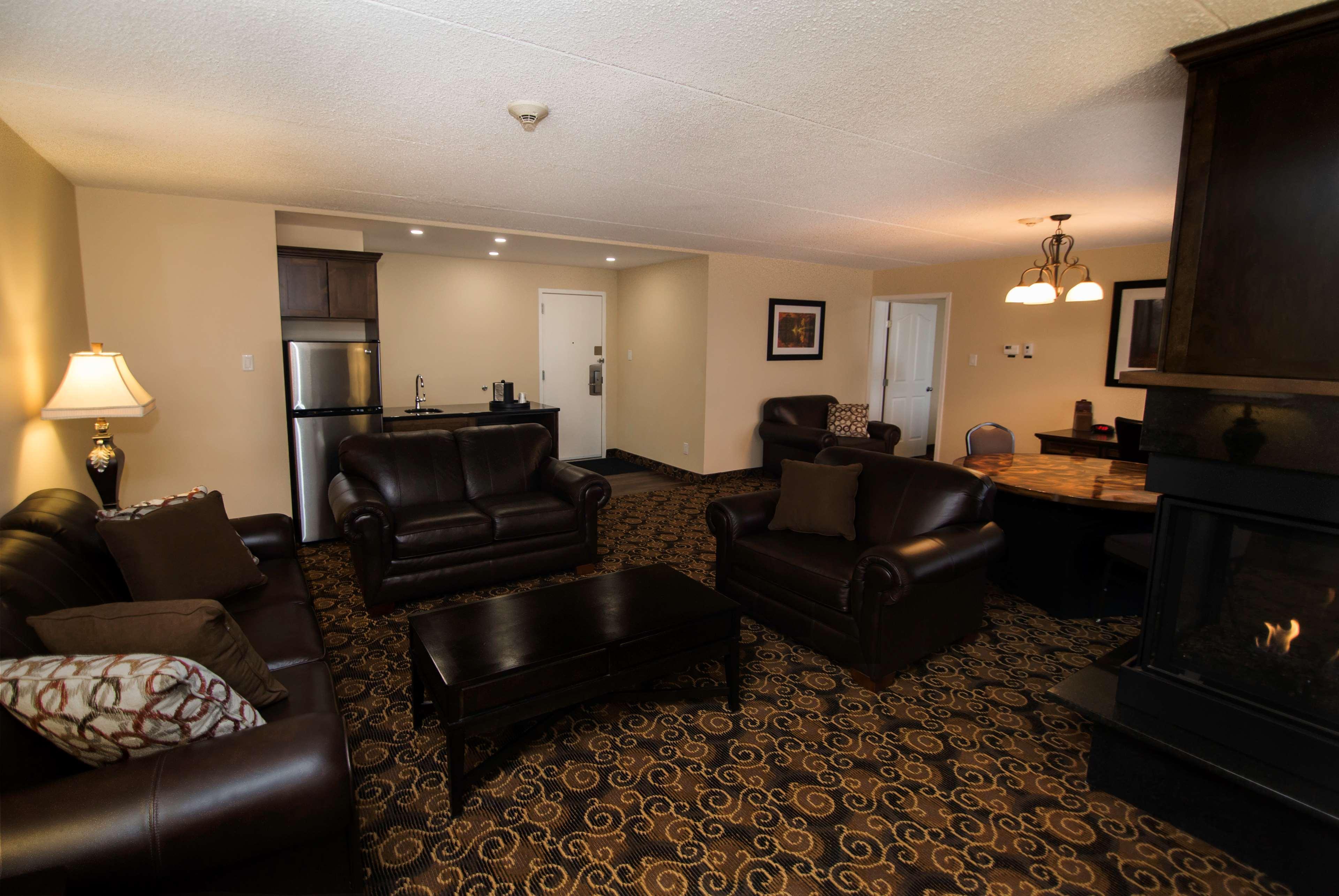Best Western Plus Dryden Hotel And Conference Centre Экстерьер фото