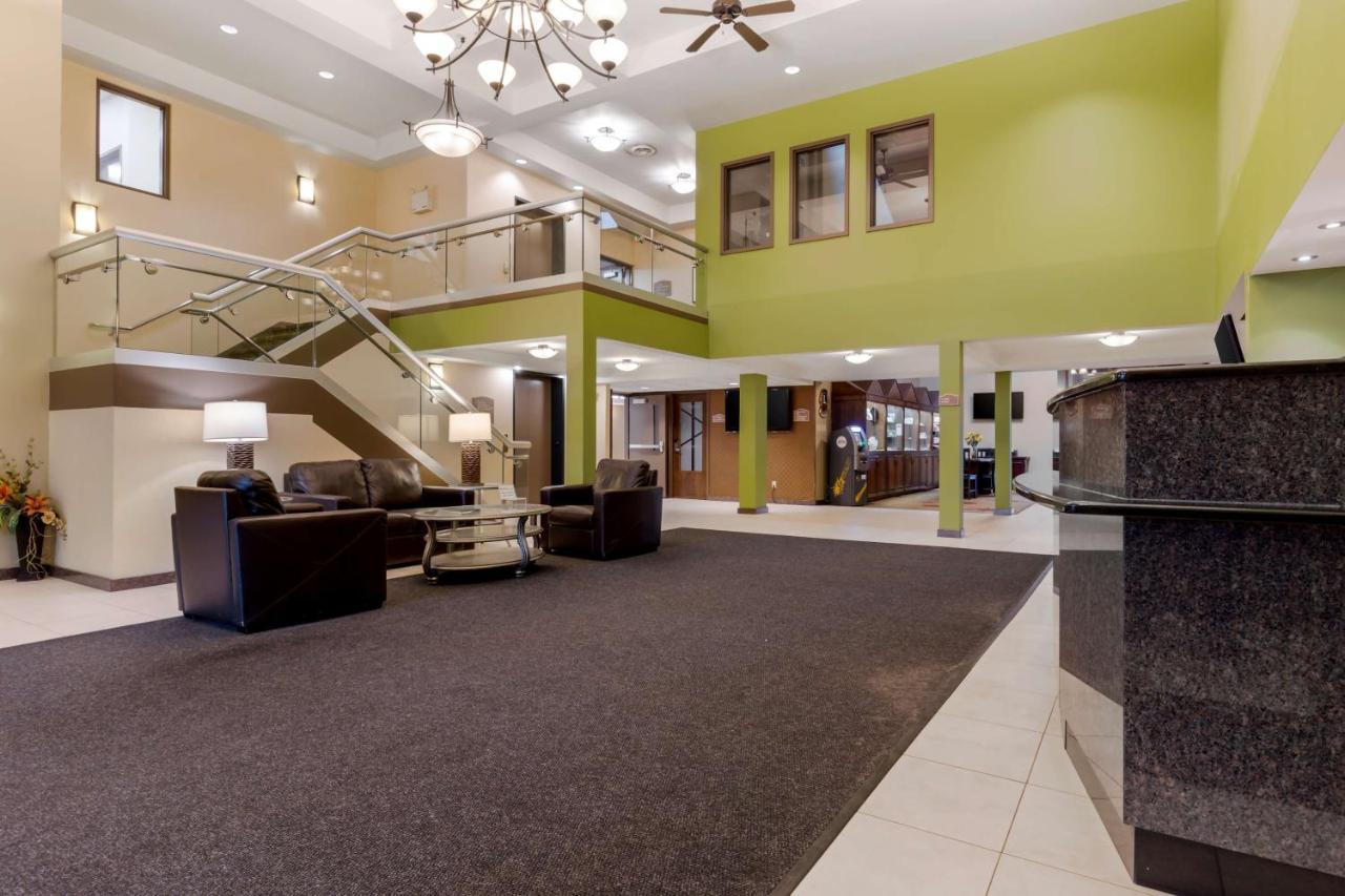 Best Western Plus Dryden Hotel And Conference Centre Экстерьер фото