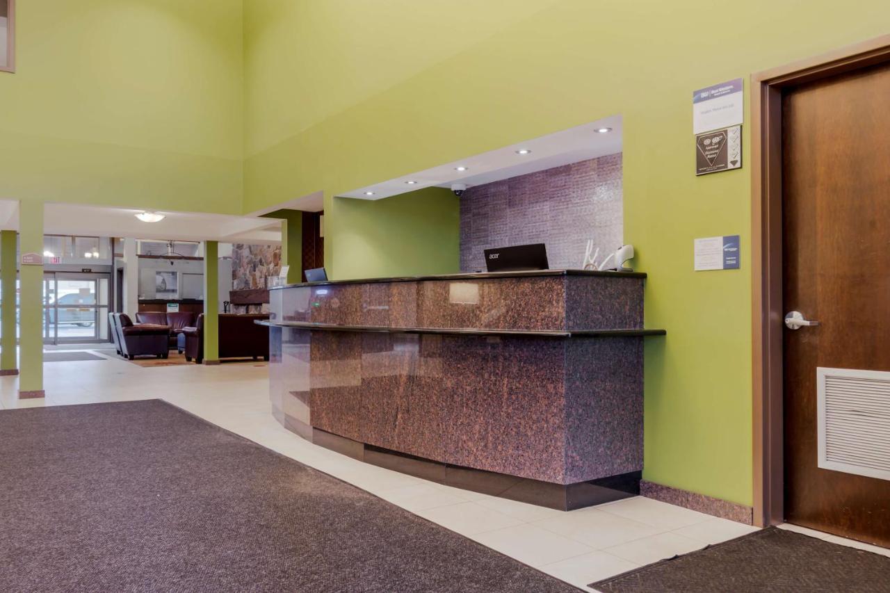 Best Western Plus Dryden Hotel And Conference Centre Экстерьер фото