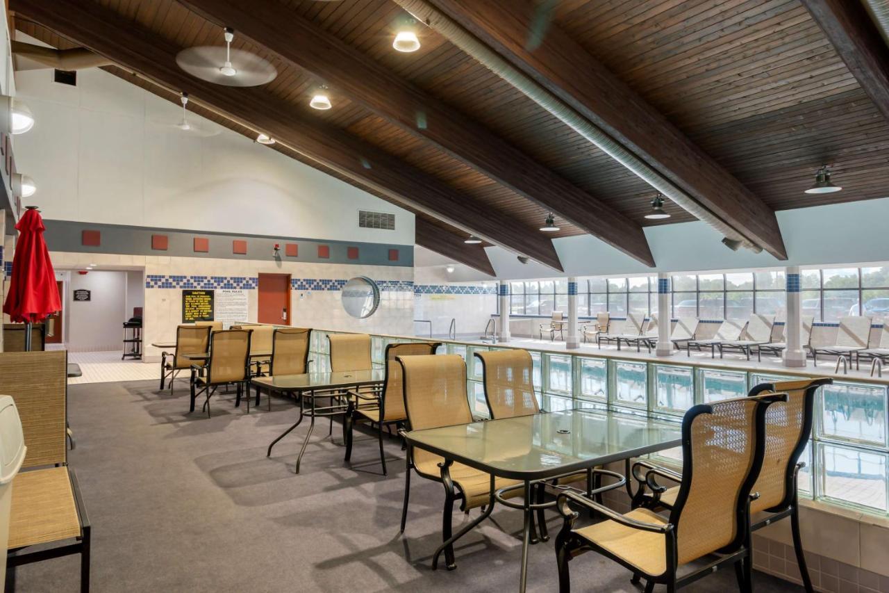 Best Western Plus Dryden Hotel And Conference Centre Экстерьер фото